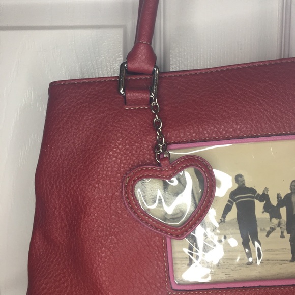 LIZ CLAIBORNE ACCESSORIES Photo Purse - Picture 3 of 8